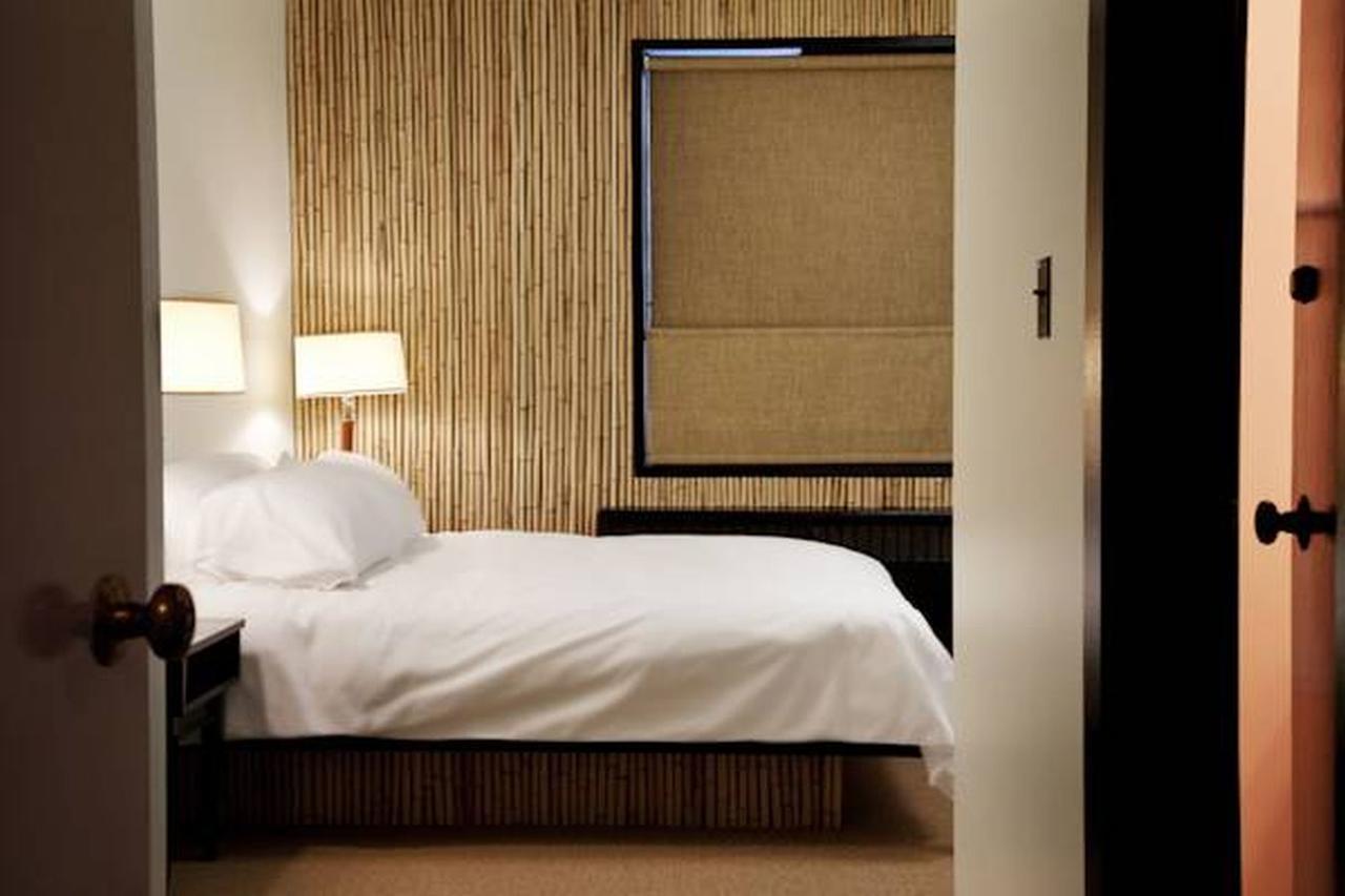 Hotel At The Waldorf Vancouver Chambre photo
